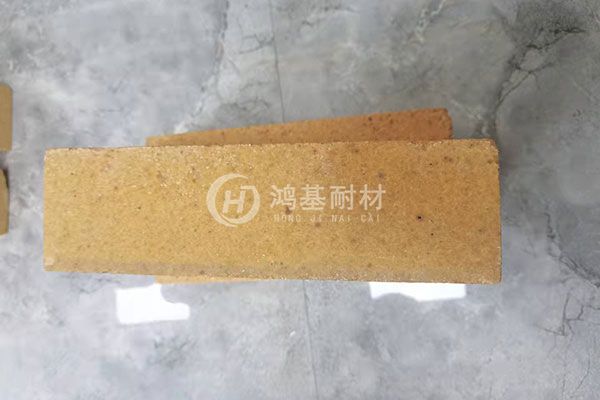 三級(jí)高鋁耐火磚廠家