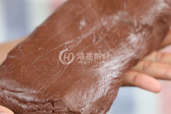 耐火泥會(huì)開(kāi)裂嗎